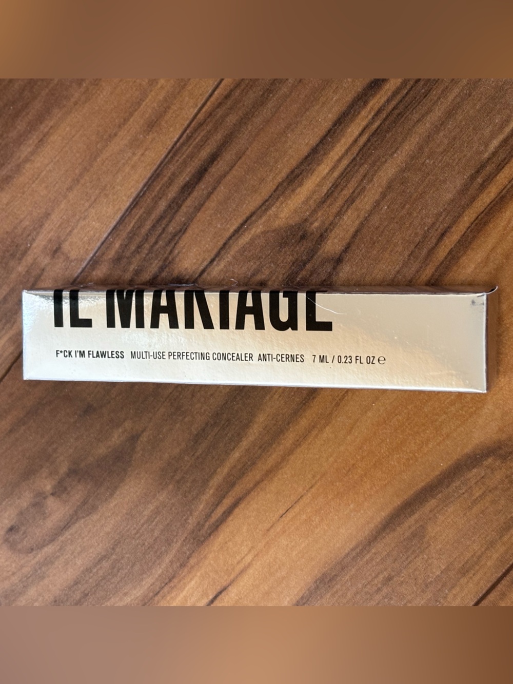 IL MAKIAGE F*CK I'M FLAWLESS Multi-Use Perfecting Concealer - Beige/Nude